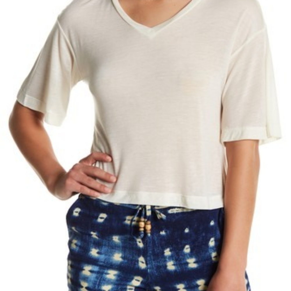 Chaser Split Back 3/4 Sleeve Solid Top